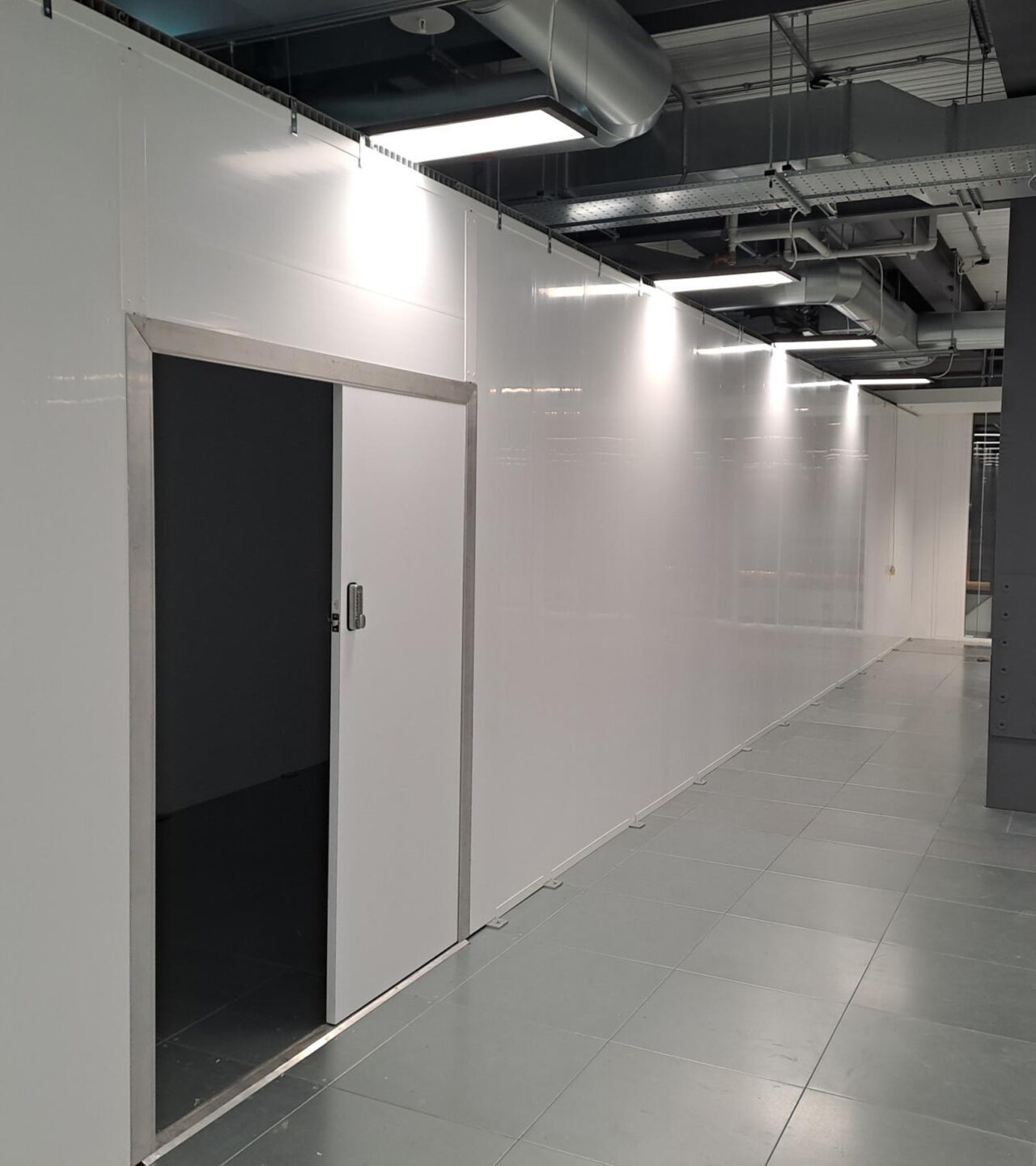 Product hero_Hoardfast PVC hoarding 4